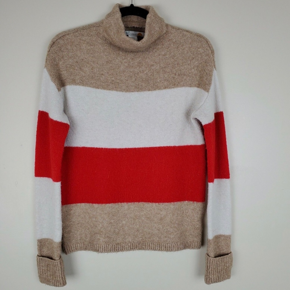 Tan, white and Red turtleneck pullover